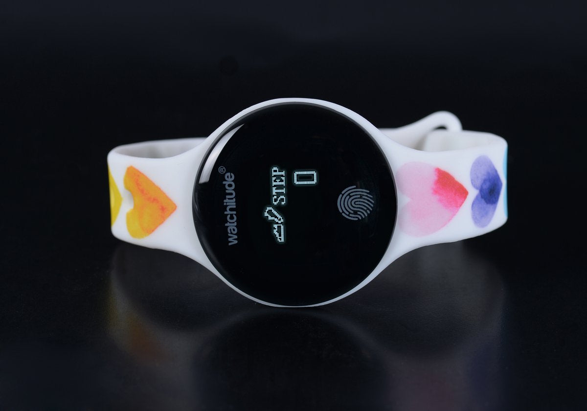 Watercolor Hearts - Move Kids Activity Watch