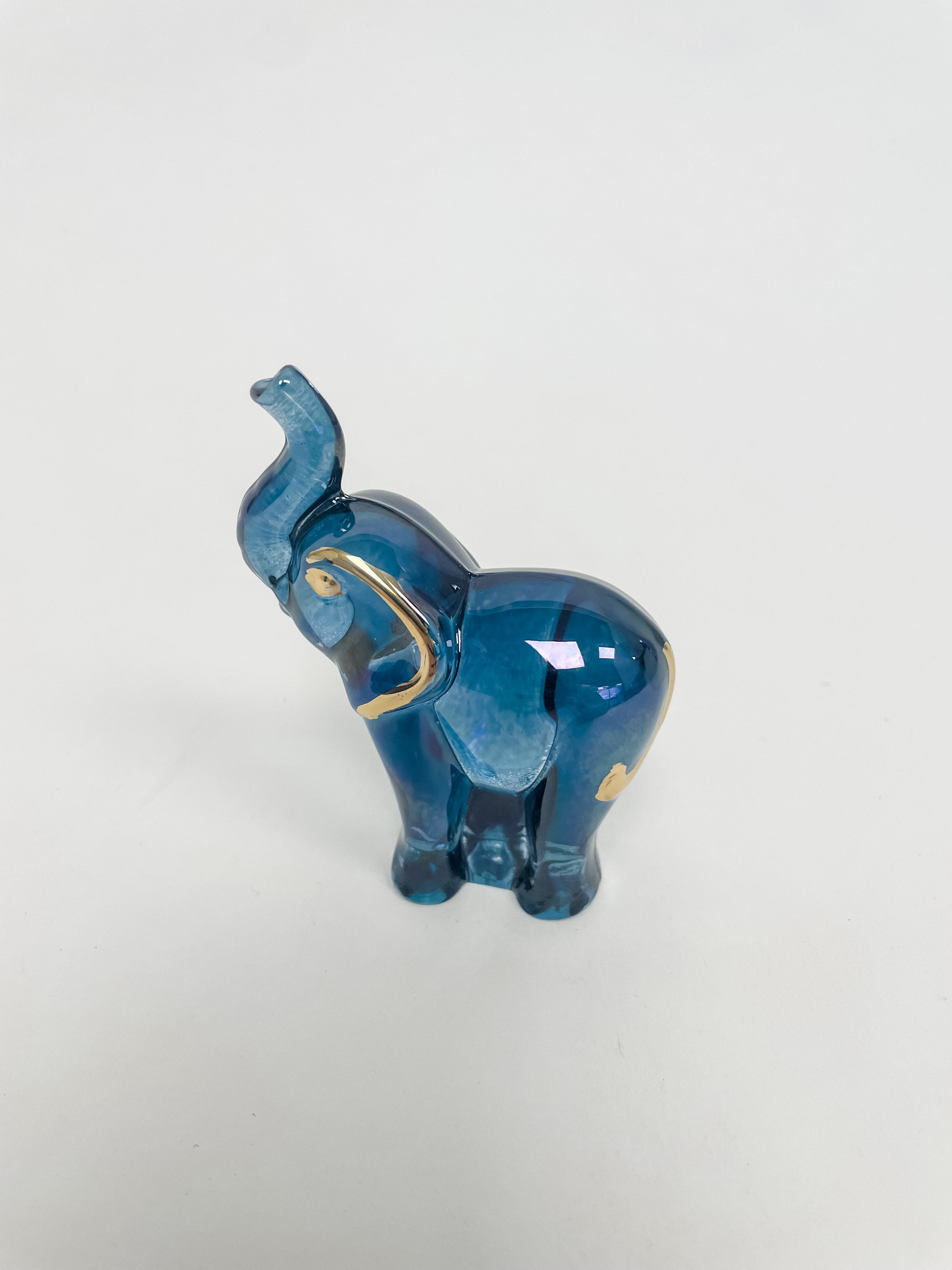 Lustri Elephant Figurine