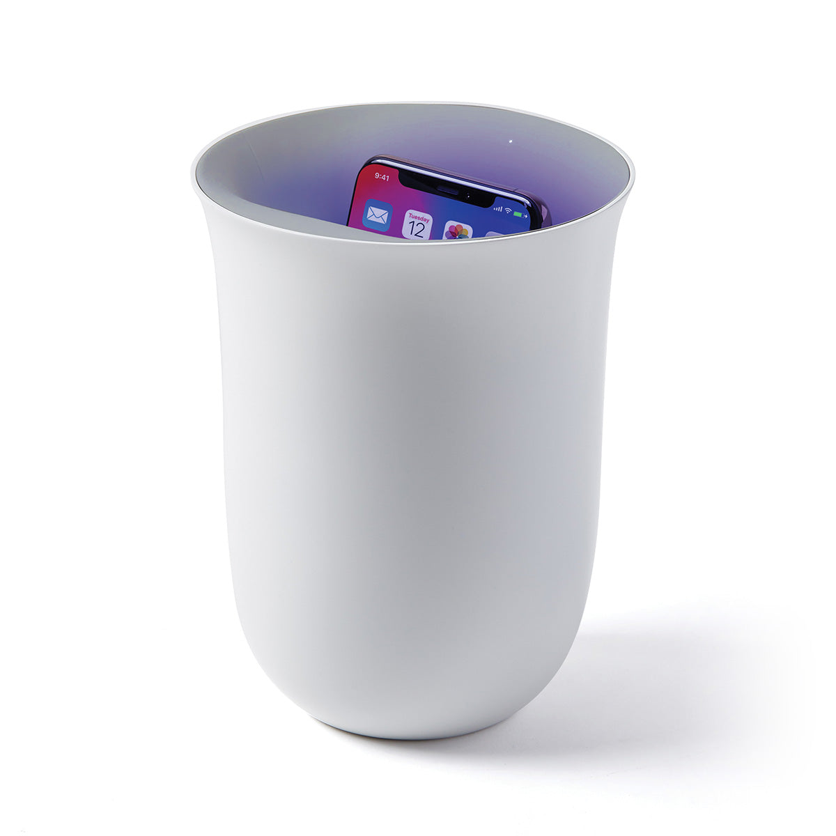 Oblio Wireless Charging Sanitizing Station